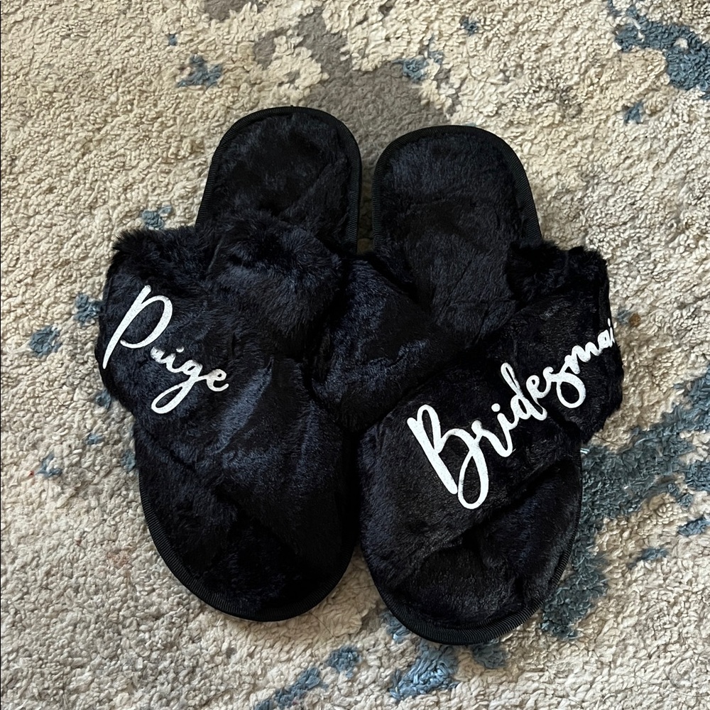 Black Faux Fur Bridesmaid Slippers (Paige)